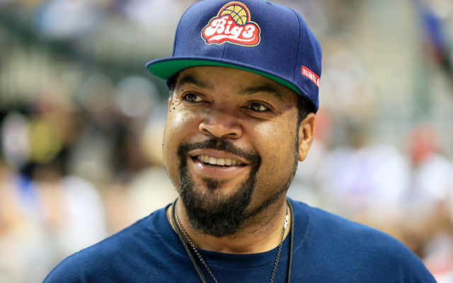 Ice Cube Donates Masks
