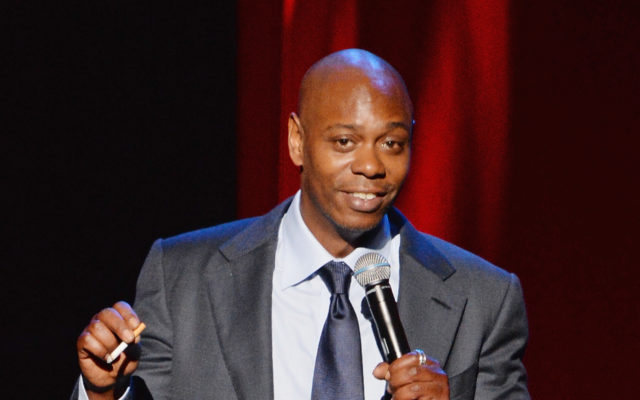Dave Chappelle receives standing ovation