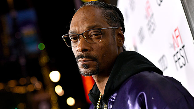 Snoop Dogg remembers his mother who passed away Sunday