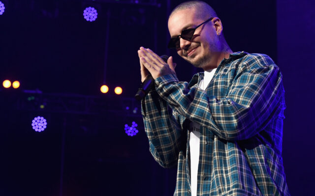J Balvin Apologizes For Racist & Sexist Music Video “Perra”